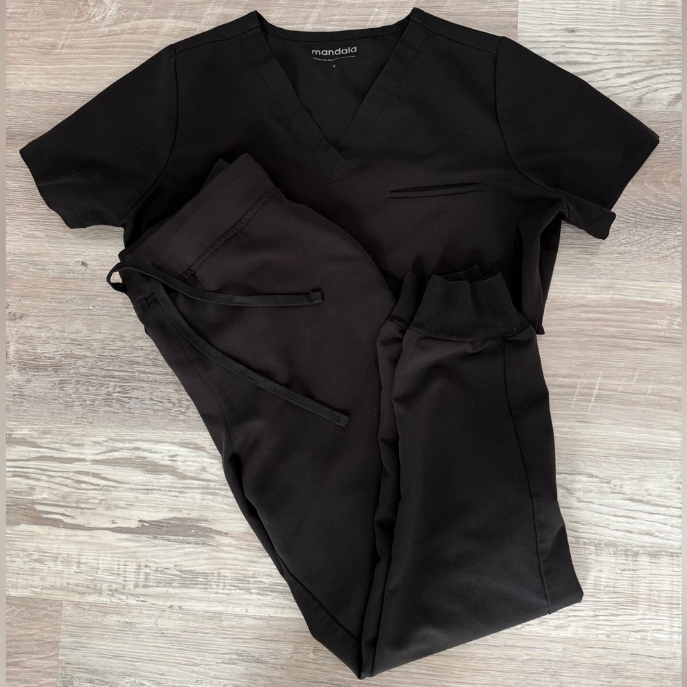 Mandala scrub set size small